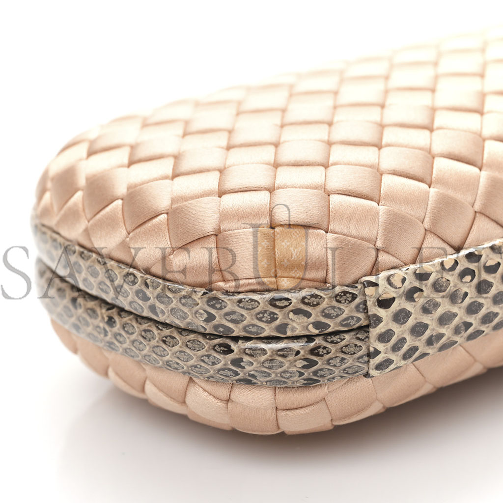 bo*te*ga Ve*ne*ta satin intreccio impero ayers knot clutch flamingo (19*13*5cm)