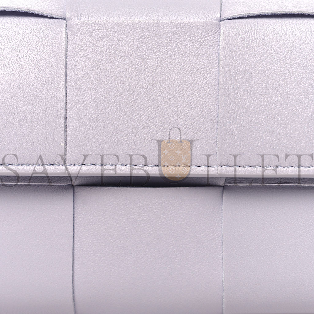 bo*te*ga Ve*ne*ta lambskin maxi intrecciato padded large flap wallet oyster lilac (19*10*4cm)