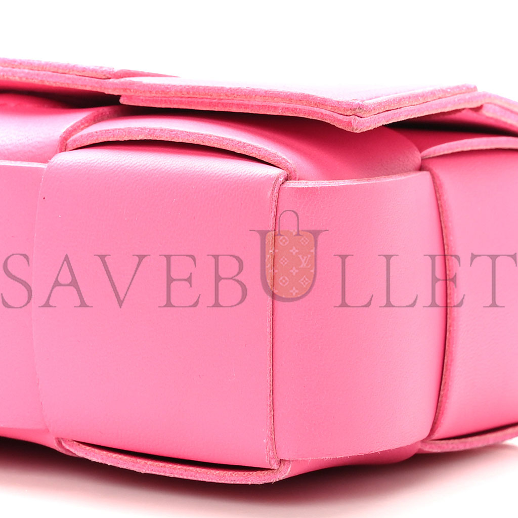 bo*te*ga Ve*ne*ta lambskin maxi intrecciato extra mini cassette crossbody bag bon bon (12*9*5cm)