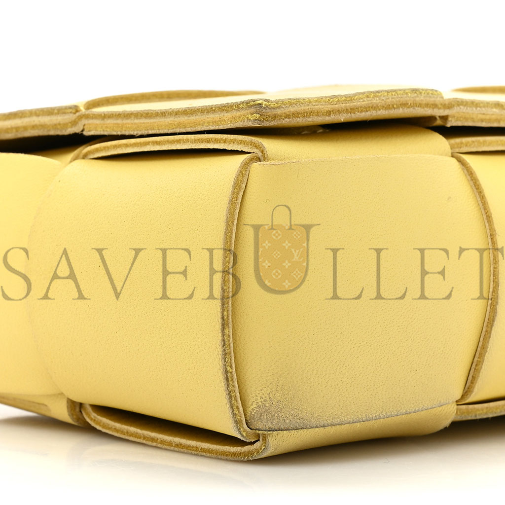 bo*te*ga Ve*ne*ta nappa maxi intreccio the belt cassette bag butter (18*11*5cm)