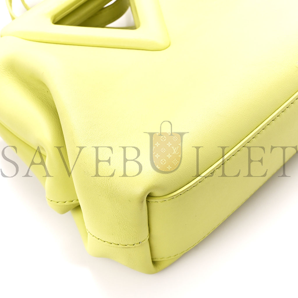 bo*te*ga Ve*ne*ta calfskin small the point triangle bag seagrass 1413556 (20*18*8cm)