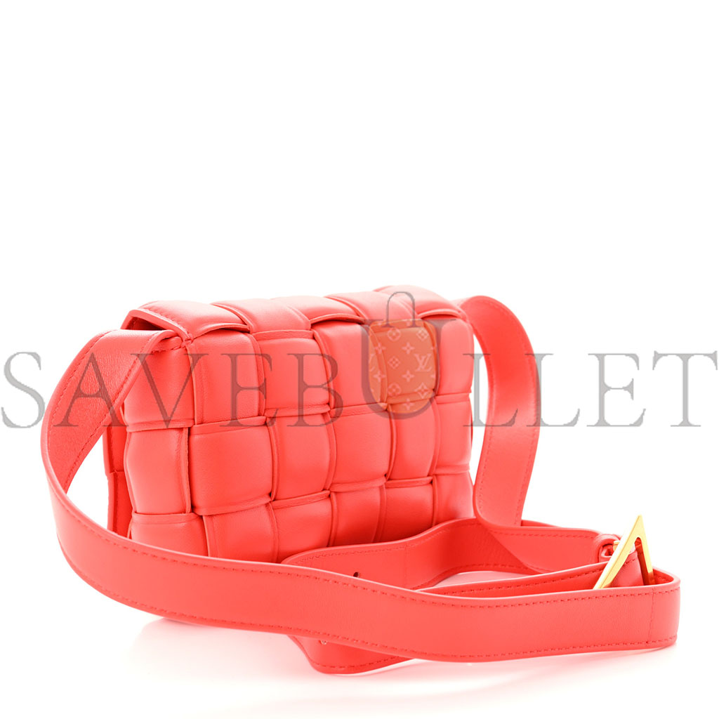 bo*te*ga Ve*ne*ta nappa maxi intreccio padded cassette crossbody bag sunburst (19*12*5cm)