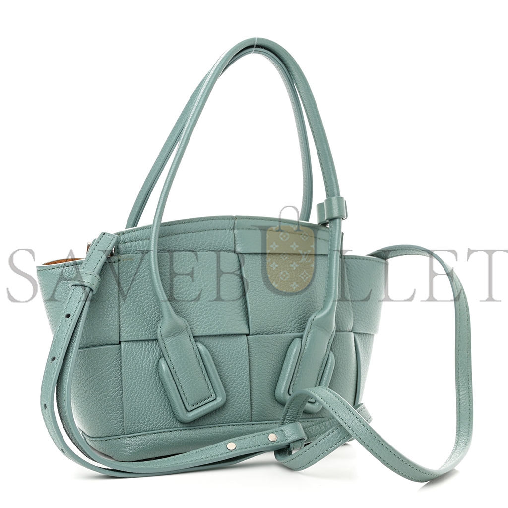 bo*te*ga Ve*ne*ta grained calfskin maxi intrecciato arco 33 blue (22*22*9cm)