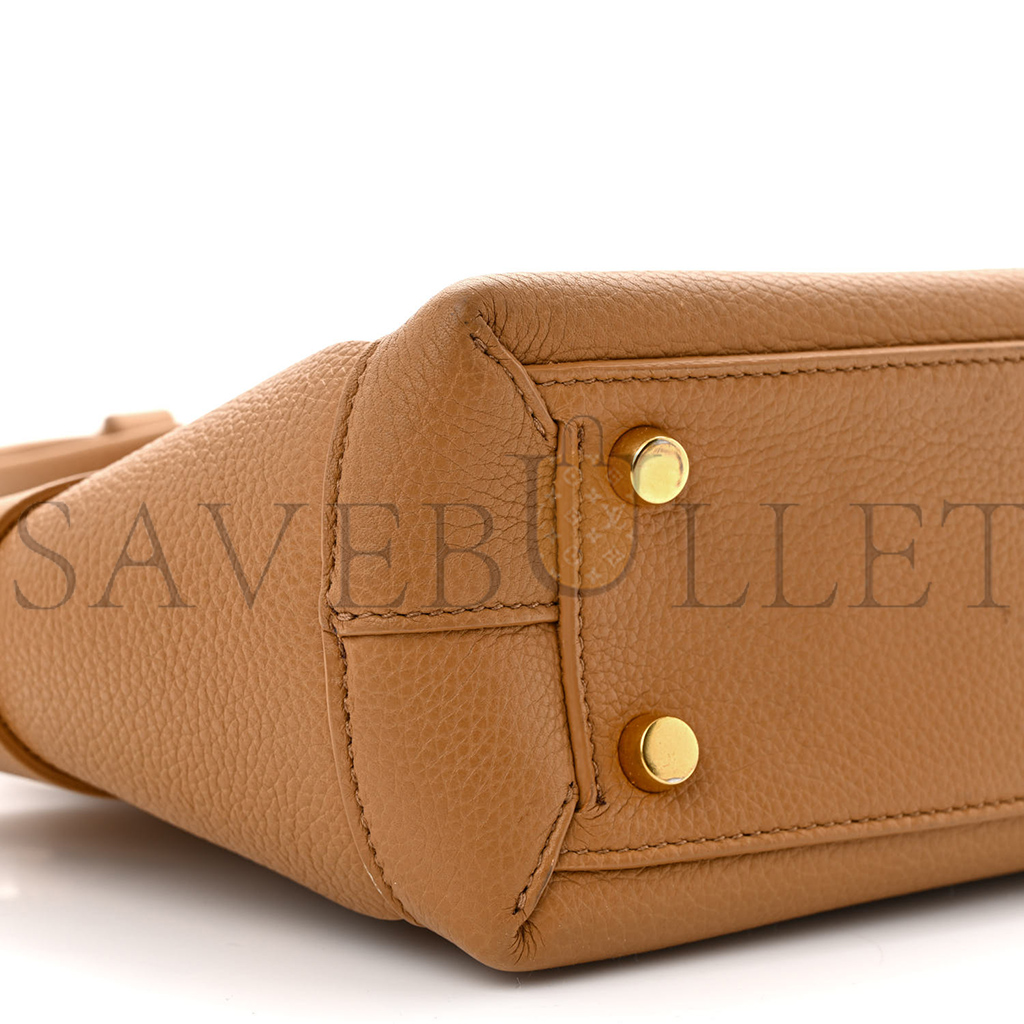 bo*te*ga Ve*ne*ta grained calfskin maxi intrecciato mini arco caramel (18*16*9cm)