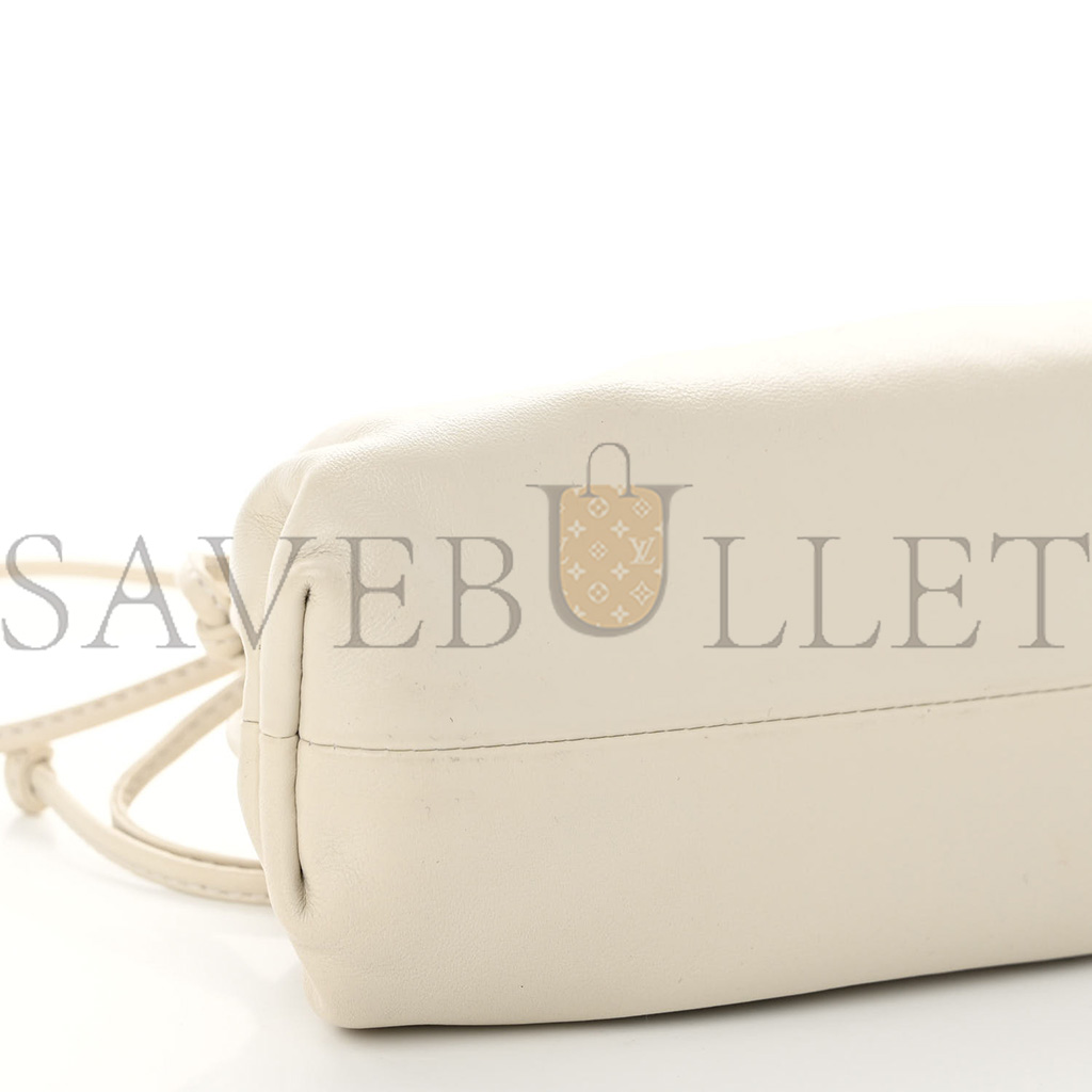bo*te*ga Ve*ne*ta butter calfskin the mini pouch plaster (23*11*5cm)