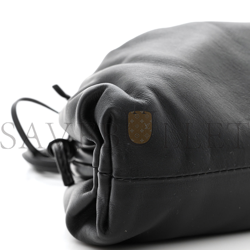 bo*te*ga Ve*ne*ta butter calfskin the mini pouch black (22*12*5cm)