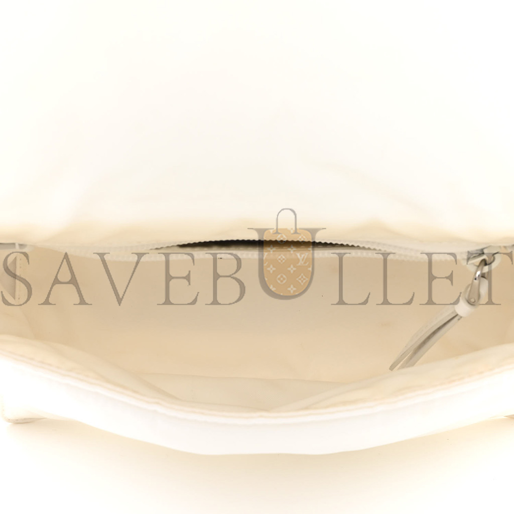 Pra*a re-nylon small padded shoulder bag white (23*16*11cm)