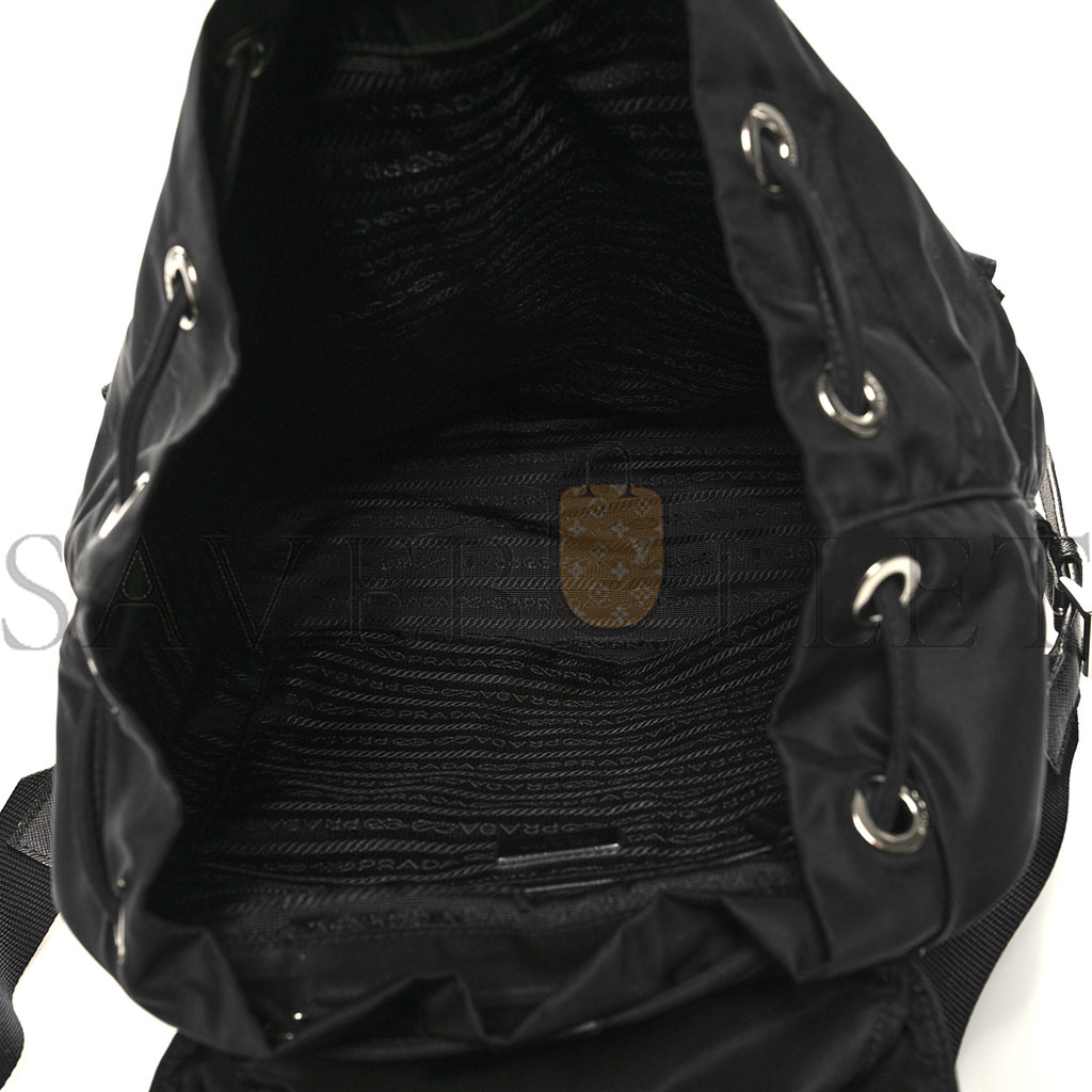 Pra*a tessuto nylon saffiano medium backpack black (33*29*15cm)