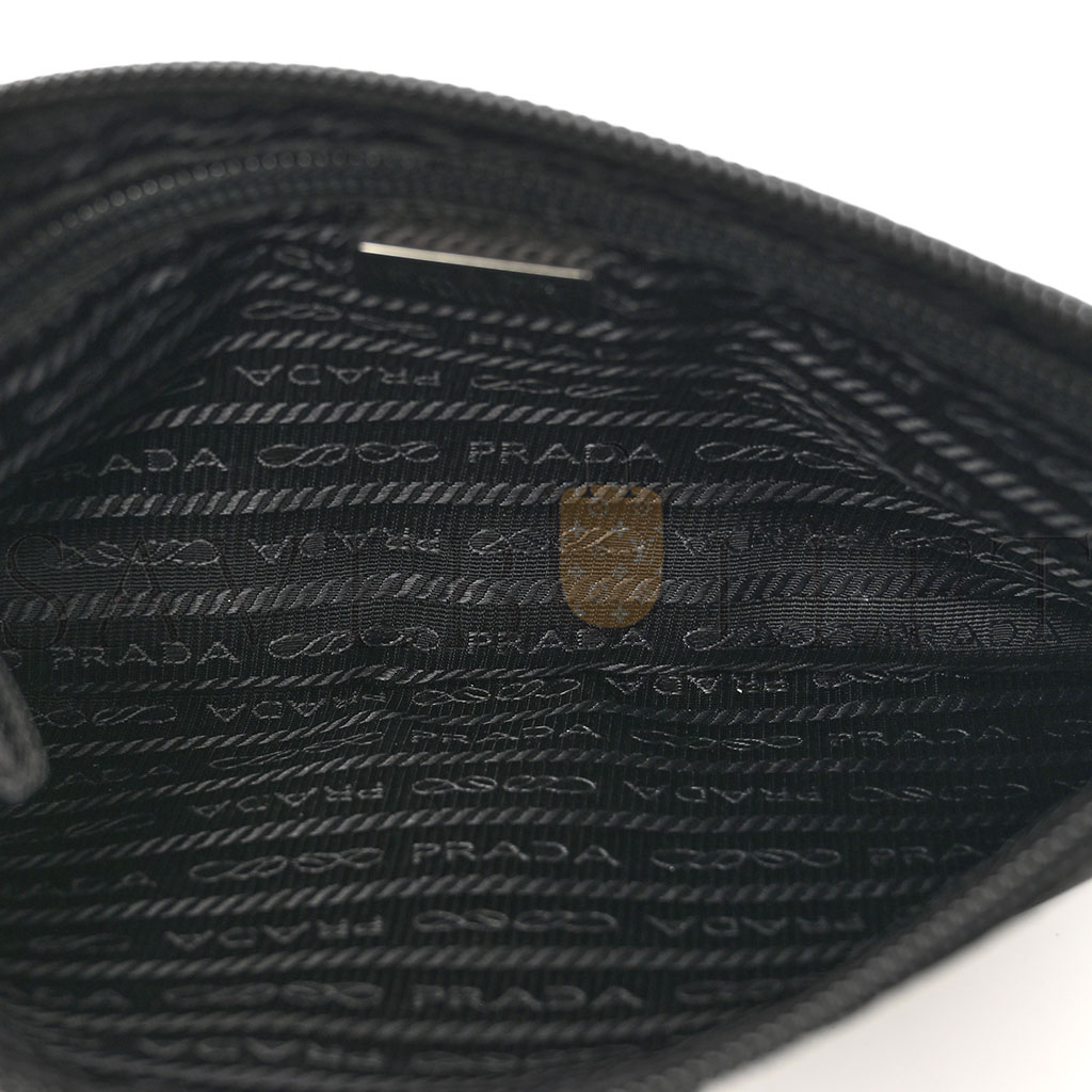 Pra*a tessuto nylon saffiano wristlet black (23*14cm)