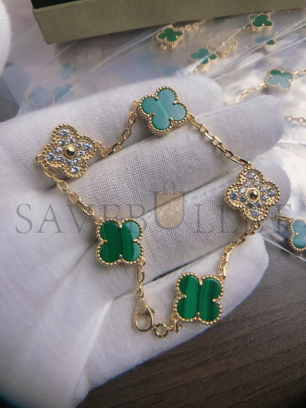 v*n cl*f arpels vintage alhambra bracelet, 5 motifs - yellow gold, Di*m*nd, malachite vcaro7gq00