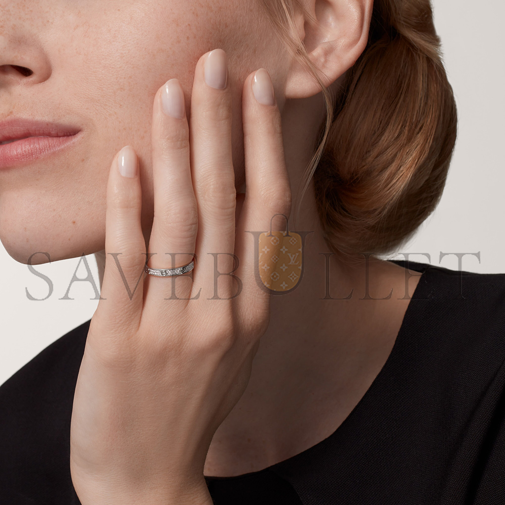 Ca*t*er love ring, small model b4218200