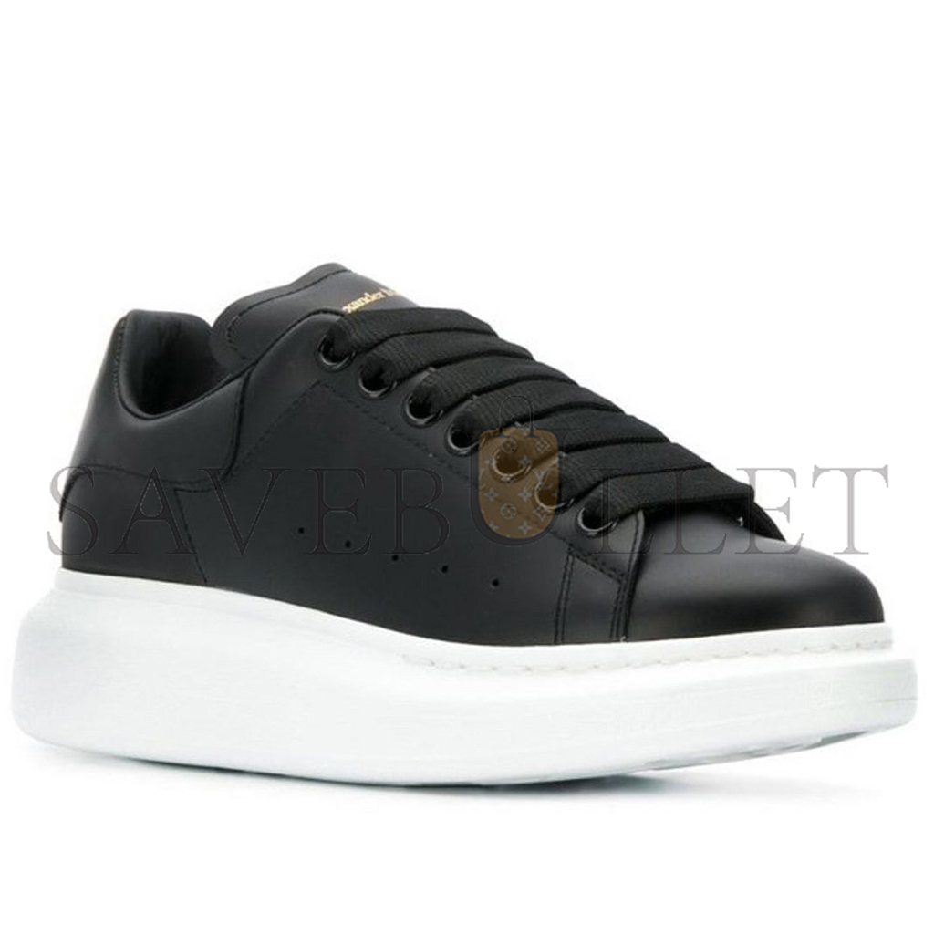 Ale*d*r m*q*en oversized low top sneakers 553680whgp51000