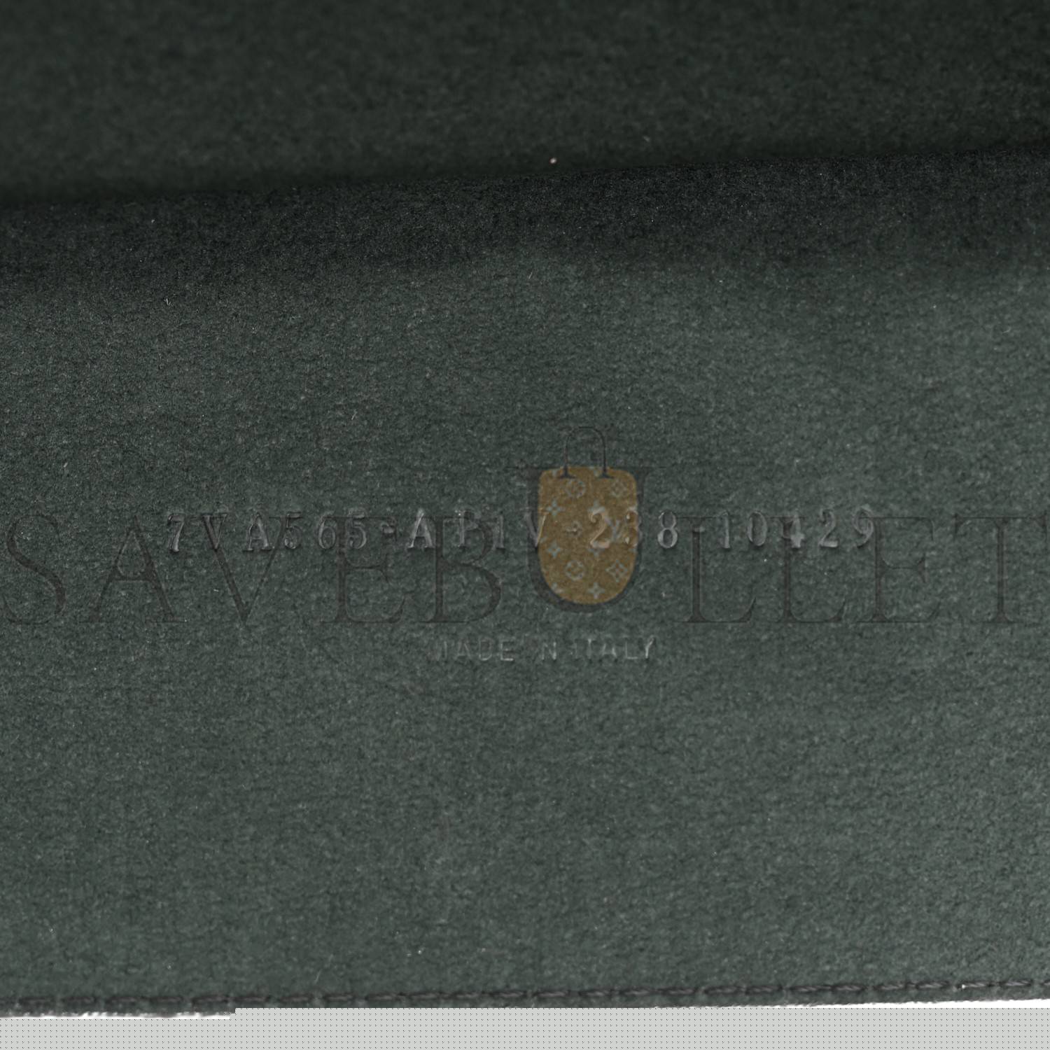 F**di x marc jacobs nappa logo baguette soft trunk bag black (21*11*6cm)