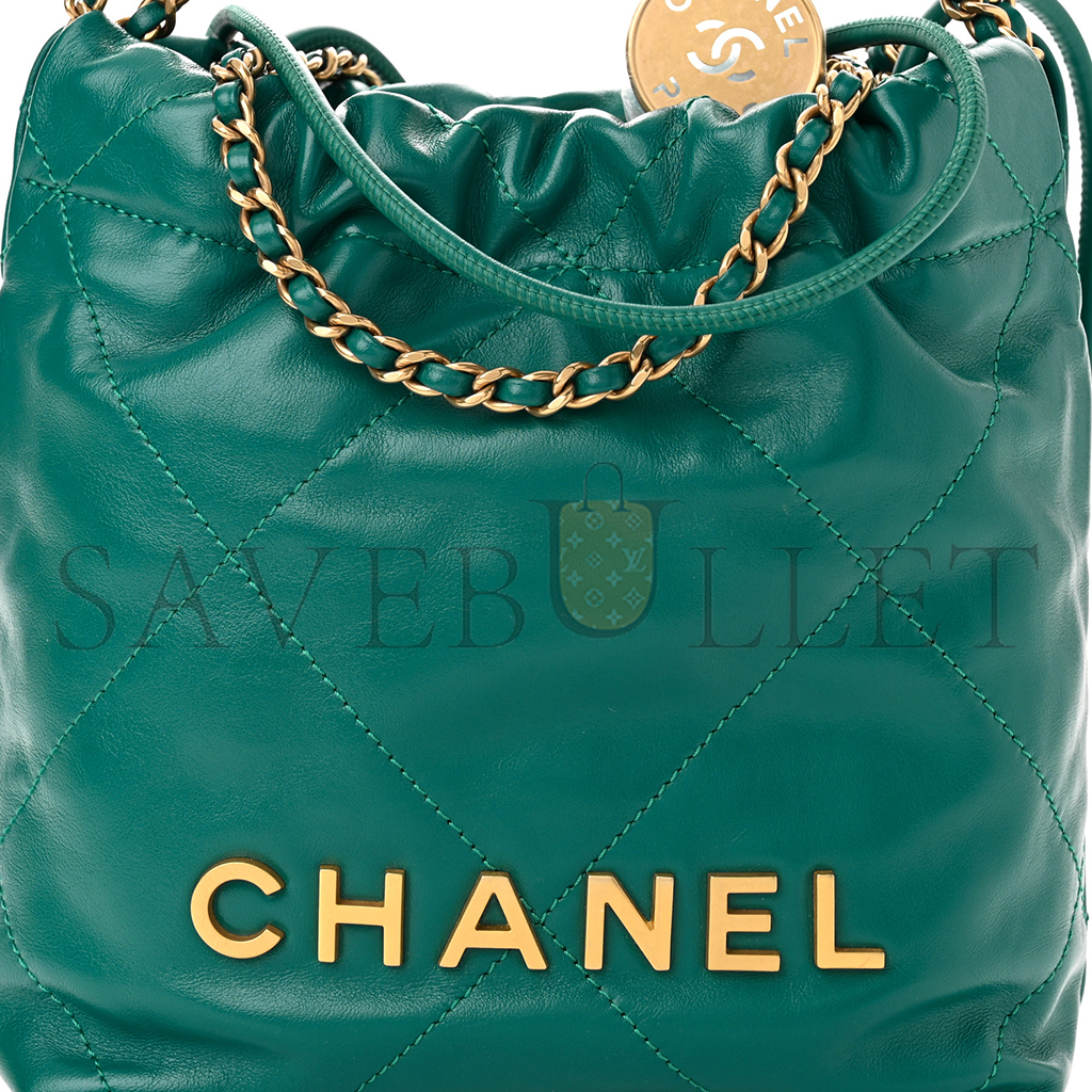 Ch*el master shiny calfskin quilted mini 22 bag green (20*19*6cm)