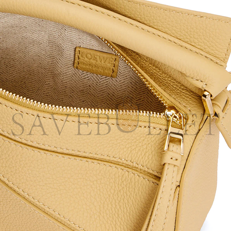 L0ew* mini puzzle bag in soft grained calfskin 061838-3 (18*12.5*8cm)