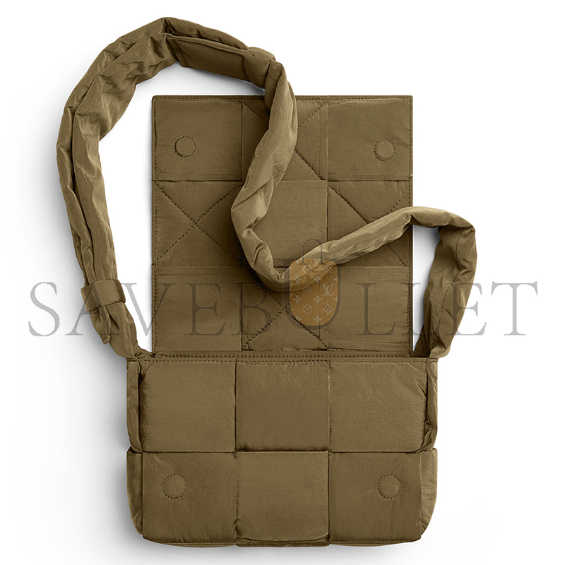 bo*te*ga Ve*ne*ta small padded tech cassette 755182vbo812877 (23*14*7.5cm)