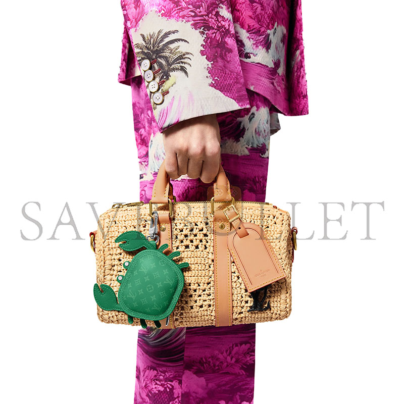 l0*is V*t0n lv crab bag charm m01931