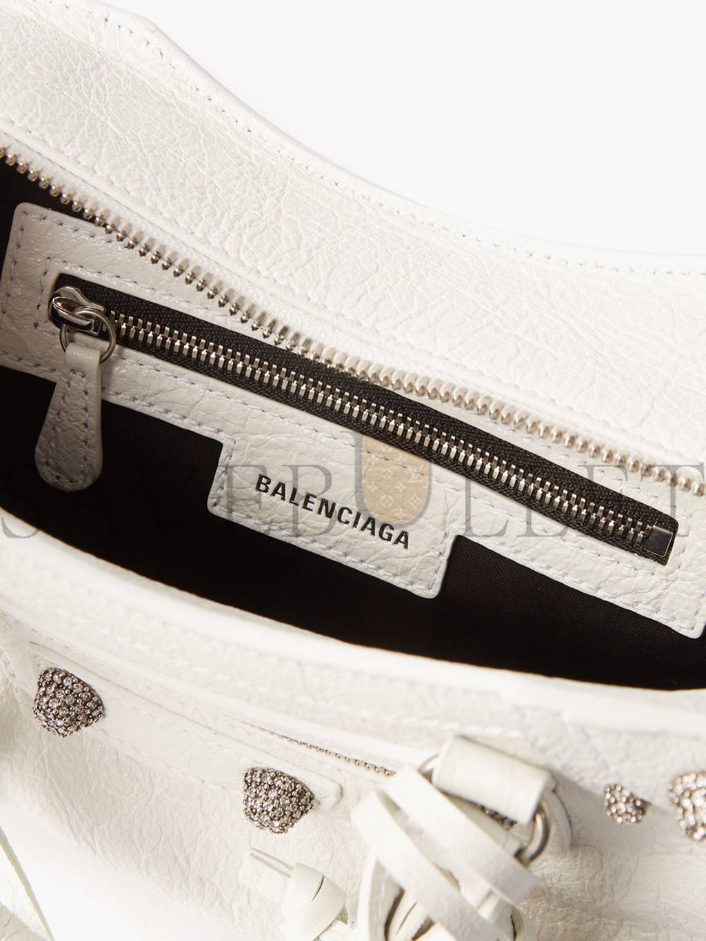 Ba*len*cia*ga white neo cagole xs leather shoulder bag matchesfashion us (25.5*16.7*11cm)