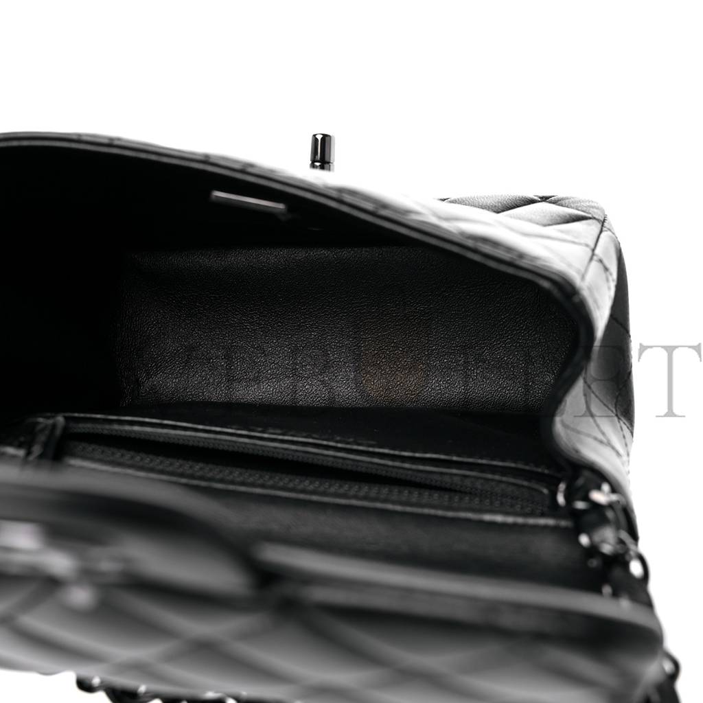 Ch*el lambskin quilted mini square flap so black silver hardware (17*12*7cm)