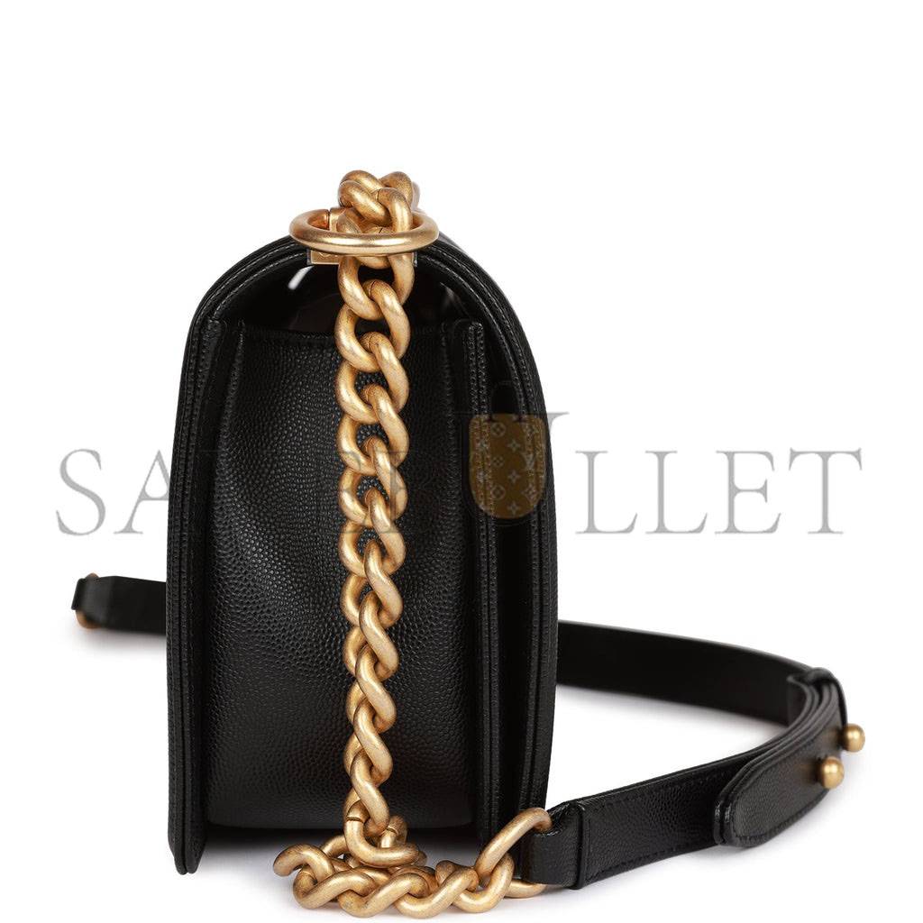 Ch*el medium boy bag black caviar antique gold hardware (25*15*9cm)