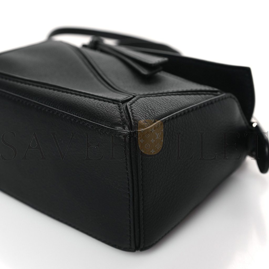 l*ew* calfskin mini puzzle bag black (18*12.5*8cm)