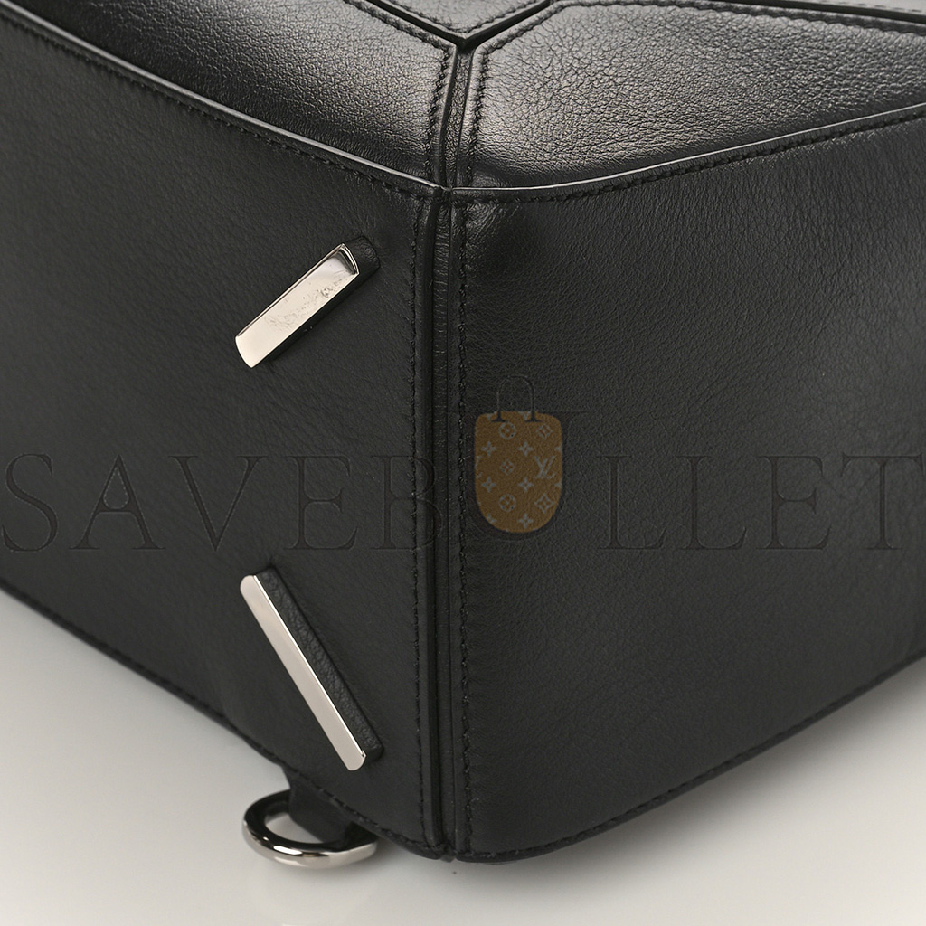 l*ew* calfskin medium puzzle bag black (29*19.5*14cm)