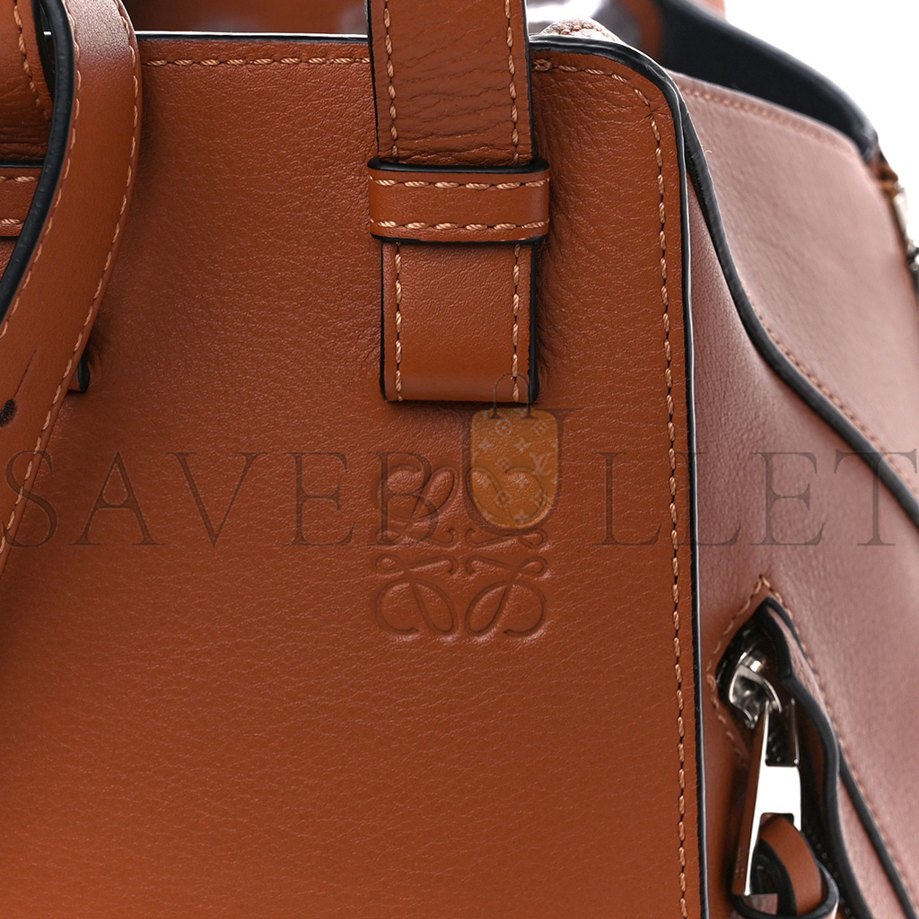 l*ew* calfskin small hammock shoulder bag tan (27*23*14cm)