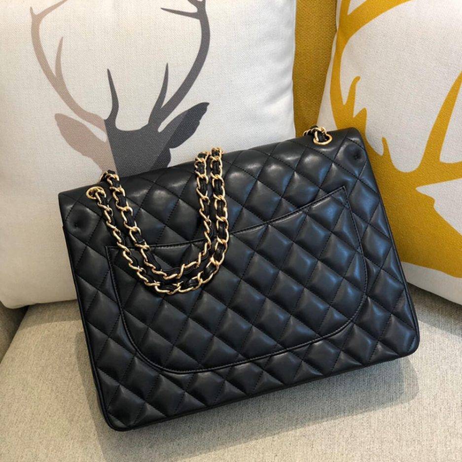 Ch*el classic flap maxi black caviar leather gold hardware (33*22*9cm)