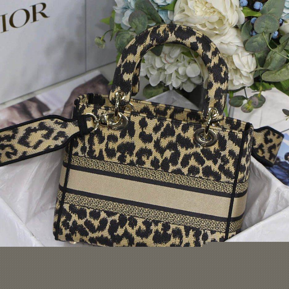 D*or medium lady d-lite bag  m0565orhm_m918 (24cm*20cm*11cm)