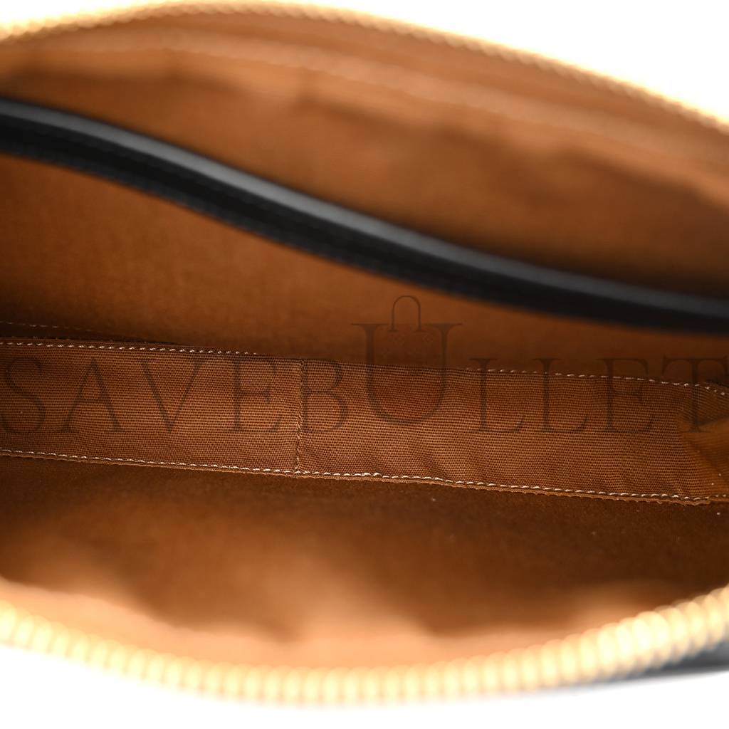 Ce**e triomphe canvas medium messenger bag black (23*15*5cm)