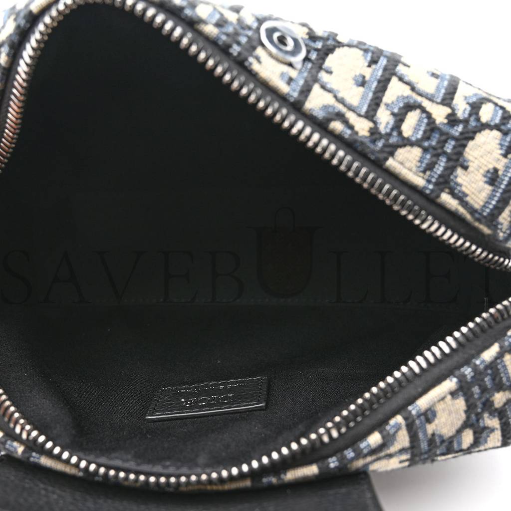 D*or oblique jacquard grained calfskin lingot pouch beige black (22*17*5.7cm)