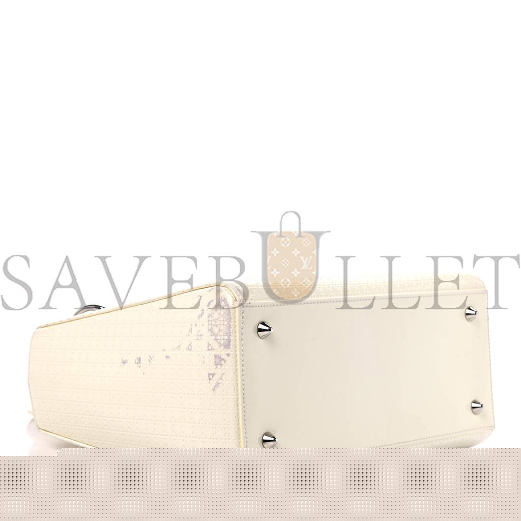 D*or patent micro-cannage mini lady D*or white (23*21*12.1cm)