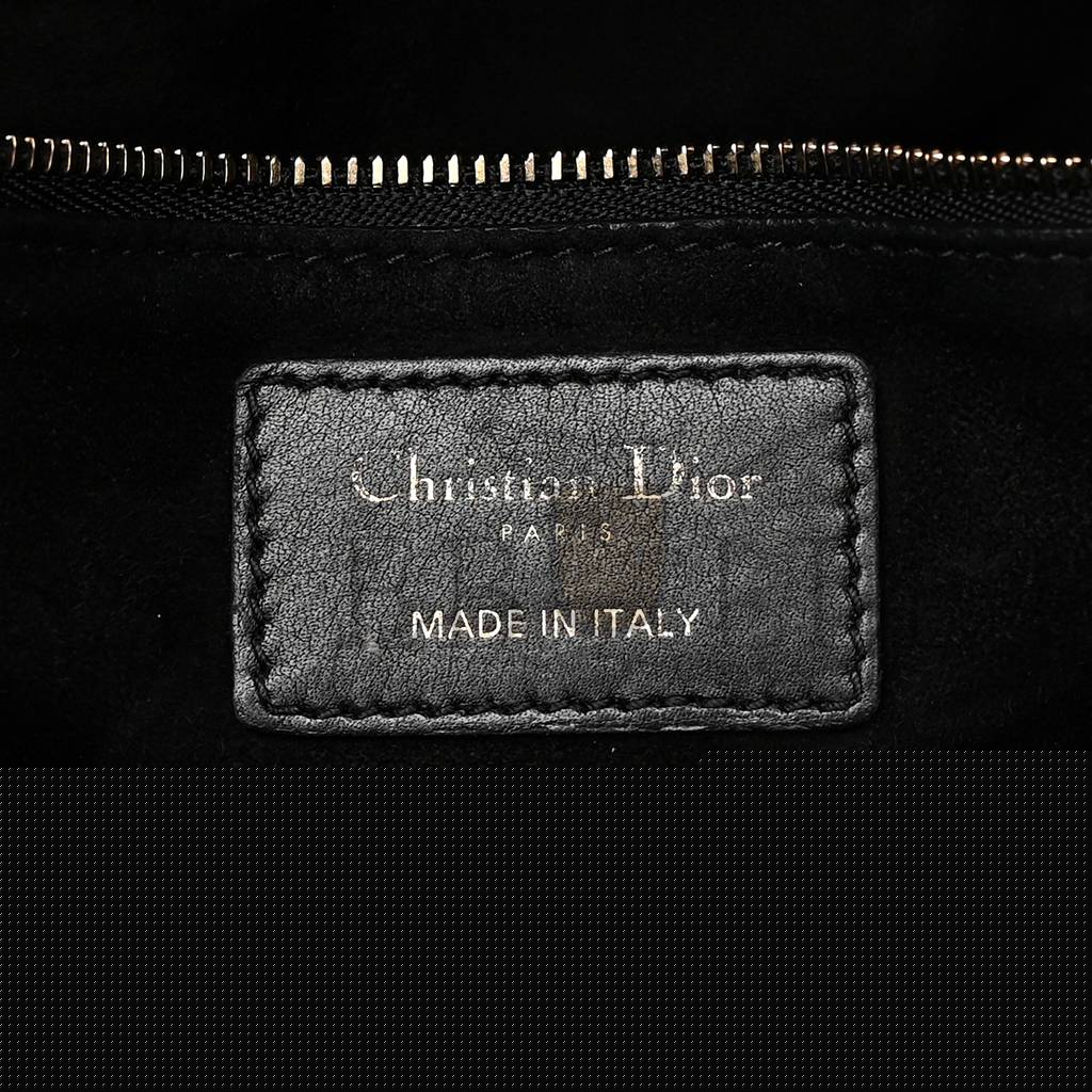 d*or calfskin cannage studded medium S*pple lady d*or black (23*18*12.1cm)