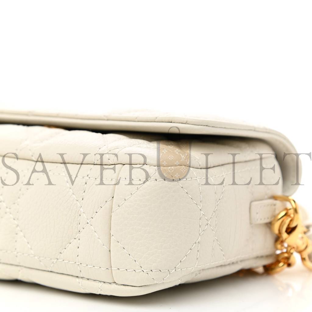 d*or S*pple calfskin cannage caro pouch with chain latte (18*10*6.4cm)